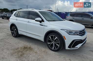 Позашляховик / Кросовер Volkswagen Tiguan 2023 в Києві
