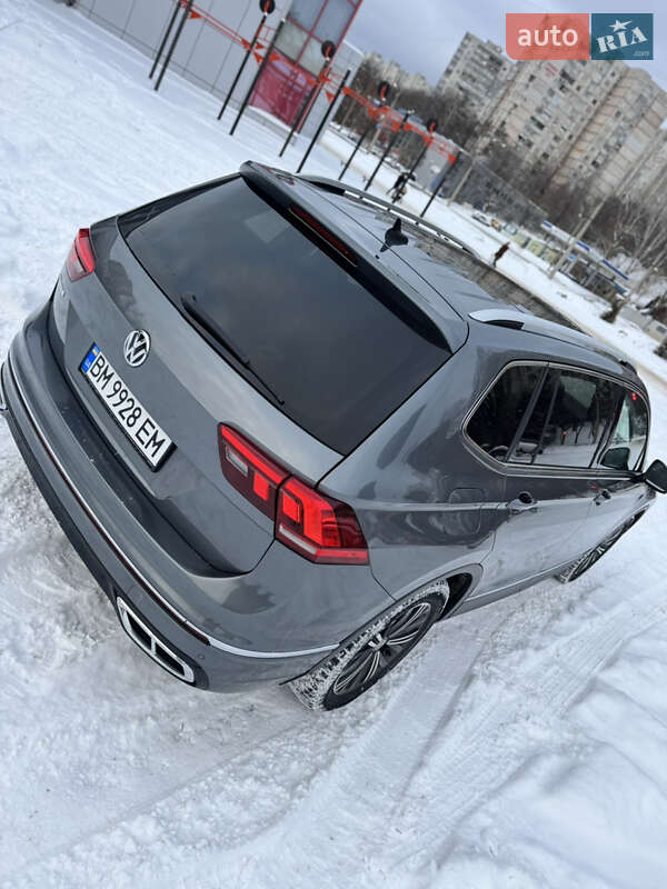 Внедорожник / Кроссовер Volkswagen Tiguan 2018 в Харькове