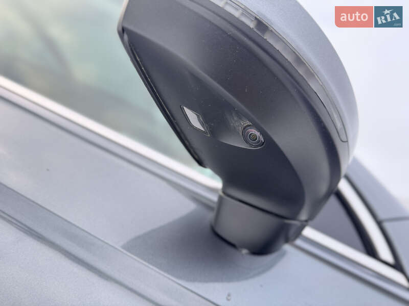 Внедорожник / Кроссовер Volkswagen Tiguan 2018 в Харькове