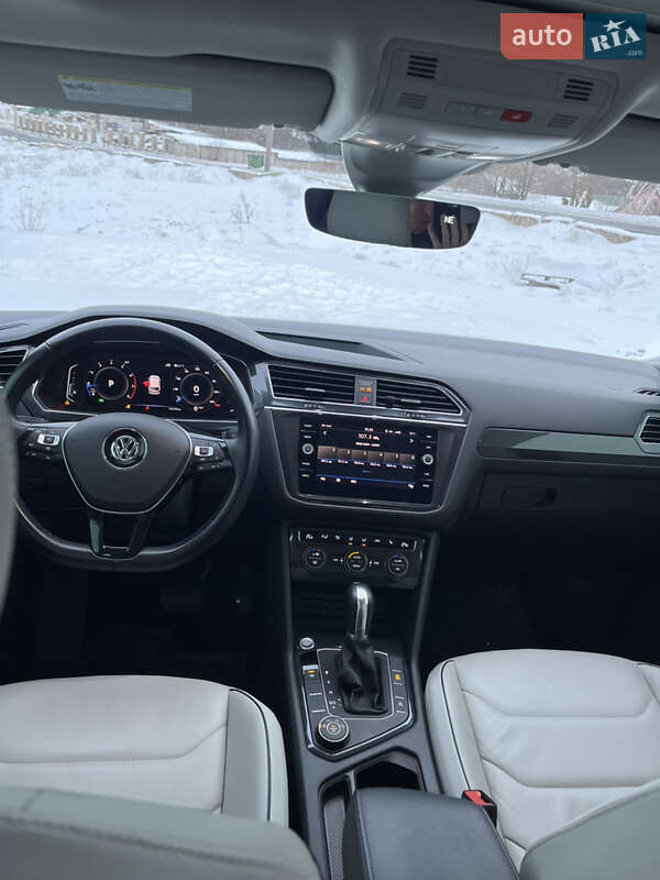 Внедорожник / Кроссовер Volkswagen Tiguan 2019 в Днепре