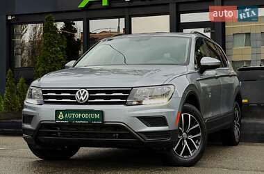Внедорожник / Кроссовер Volkswagen Tiguan 2021 в Киеве
