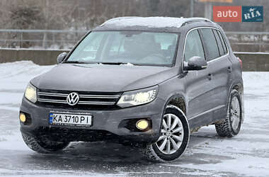 Внедорожник / Кроссовер Volkswagen Tiguan 2011 в Киеве