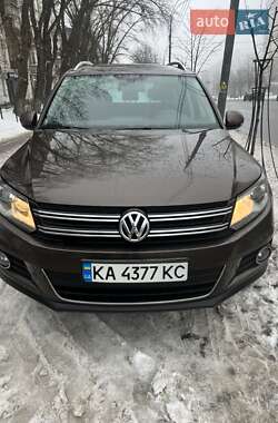 Позашляховик / Кросовер Volkswagen Tiguan 2013 в Києві