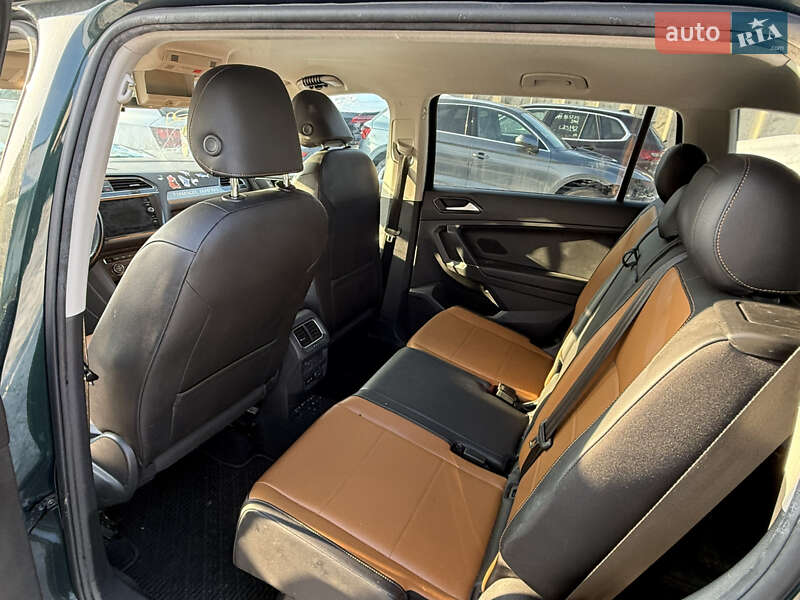 Внедорожник / Кроссовер Volkswagen Tiguan 2018 в Стрые