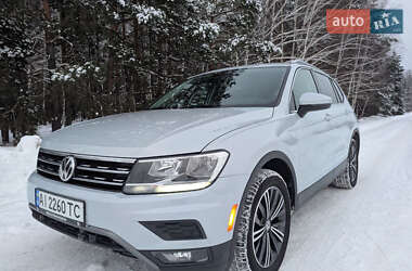 Позашляховик / Кросовер Volkswagen Tiguan 2018 в Києві