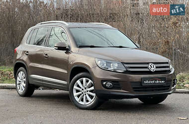 Внедорожник / Кроссовер Volkswagen Tiguan 2012 в Николаеве