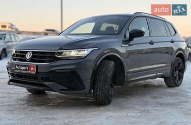 Позашляховик / Кросовер Volkswagen Tiguan 2022 в Львові