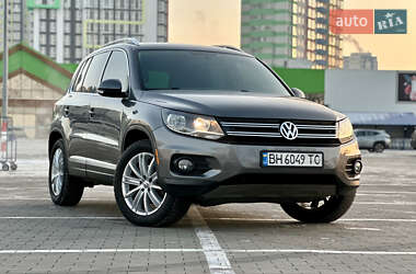 Позашляховик / Кросовер Volkswagen Tiguan 2014 в Одесі