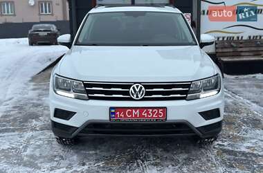 Внедорожник / Кроссовер Volkswagen Tiguan 2020 в Львове