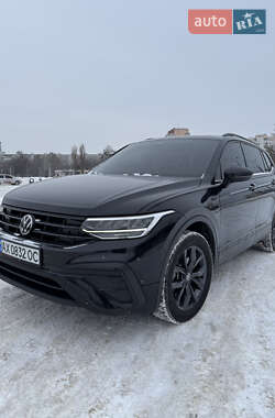 Внедорожник / Кроссовер Volkswagen Tiguan 2021 в Харькове