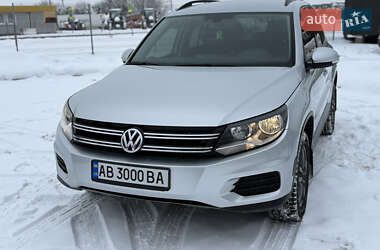 Внедорожник / Кроссовер Volkswagen Tiguan 2016 в Виннице