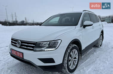 Позашляховик / Кросовер Volkswagen Tiguan 2018 в Рівному