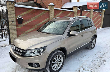 Внедорожник / Кроссовер Volkswagen Tiguan 2012 в Киеве
