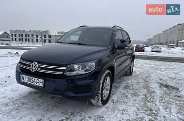 Внедорожник / Кроссовер Volkswagen Tiguan 2016 в Киеве
