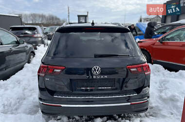 Позашляховик / Кросовер Volkswagen Tiguan 2022 в Львові
