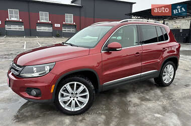 Внедорожник / Кроссовер Volkswagen Tiguan 2014 в Дубно