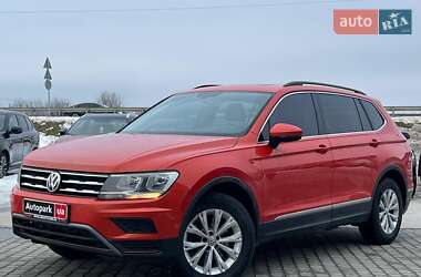 Внедорожник / Кроссовер Volkswagen Tiguan 2018 в Львове