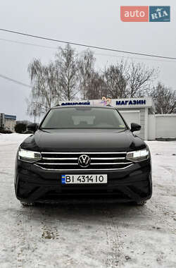 Внедорожник / Кроссовер Volkswagen Tiguan 2021 в Лубнах