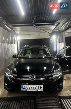 Внедорожник / Кроссовер Volkswagen Tiguan 2012 в Одессе