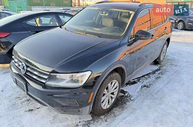 Внедорожник / Кроссовер Volkswagen Tiguan 2019 в Киеве