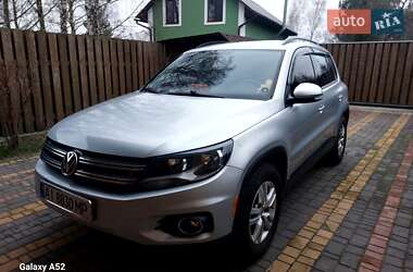 Внедорожник / Кроссовер Volkswagen Tiguan 2014 в Киеве