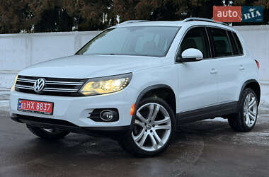 Позашляховик / Кросовер Volkswagen Tiguan 2016 в Рівному