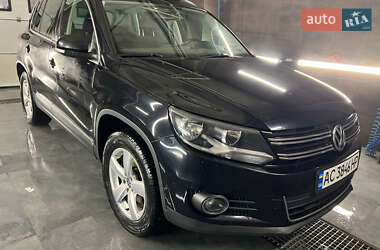 Внедорожник / Кроссовер Volkswagen Tiguan 2015 в Луцке