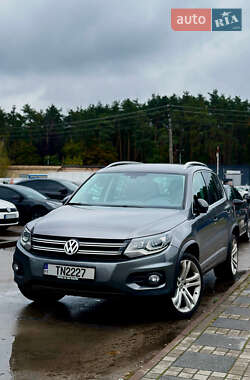 Внедорожник / Кроссовер Volkswagen Tiguan 2012 в Киеве