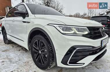 Внедорожник / Кроссовер Volkswagen Tiguan 2022 в Сумах
