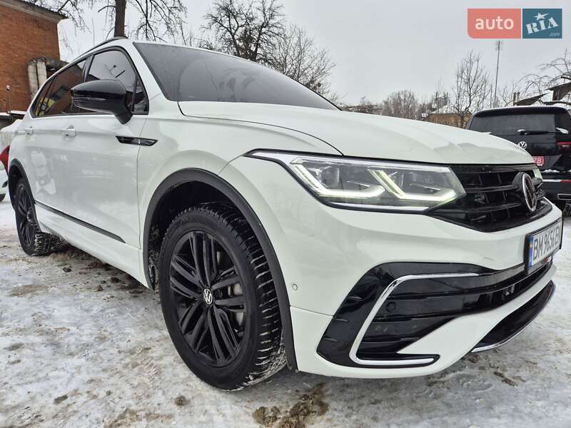 Volkswagen Tiguan 2022