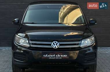 Внедорожник / Кроссовер Volkswagen Tiguan 2017 в Николаеве