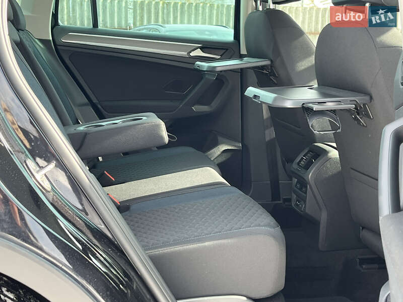 Внедорожник / Кроссовер Volkswagen Tiguan 2019 в Луцке