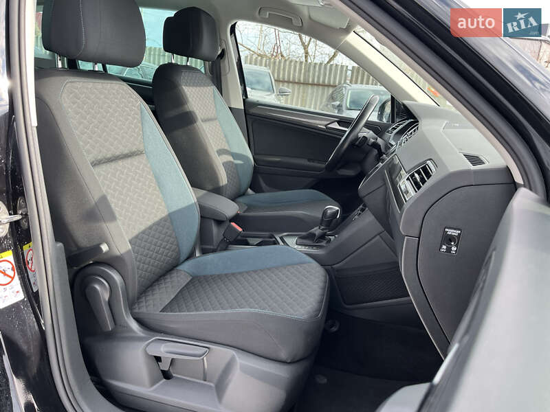 Внедорожник / Кроссовер Volkswagen Tiguan 2019 в Луцке