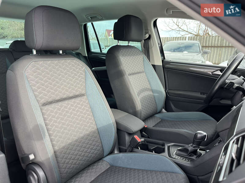 Внедорожник / Кроссовер Volkswagen Tiguan 2019 в Луцке
