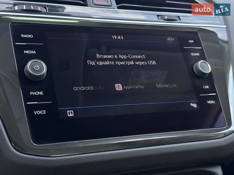 Внедорожник / Кроссовер Volkswagen Tiguan 2019 в Луцке