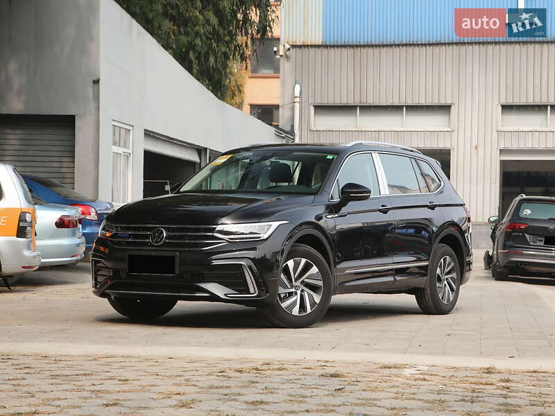 Volkswagen Tiguan 2024