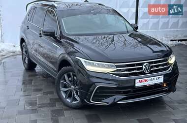 Позашляховик / Кросовер Volkswagen Tiguan 2022 в Києві