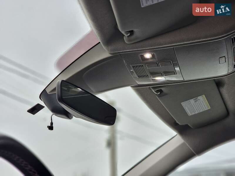 Внедорожник / Кроссовер Volkswagen Tiguan 2023 в Ровно