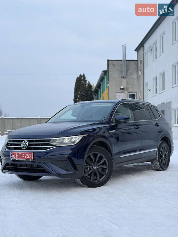 Внедорожник / Кроссовер Volkswagen Tiguan 2023 в Луцке