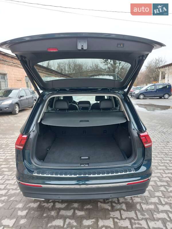 Внедорожник / Кроссовер Volkswagen Tiguan 2018 в Луцке фото 28 Внедорожник / Кроссовер Volkswagen Tiguan 2018 в Луцке