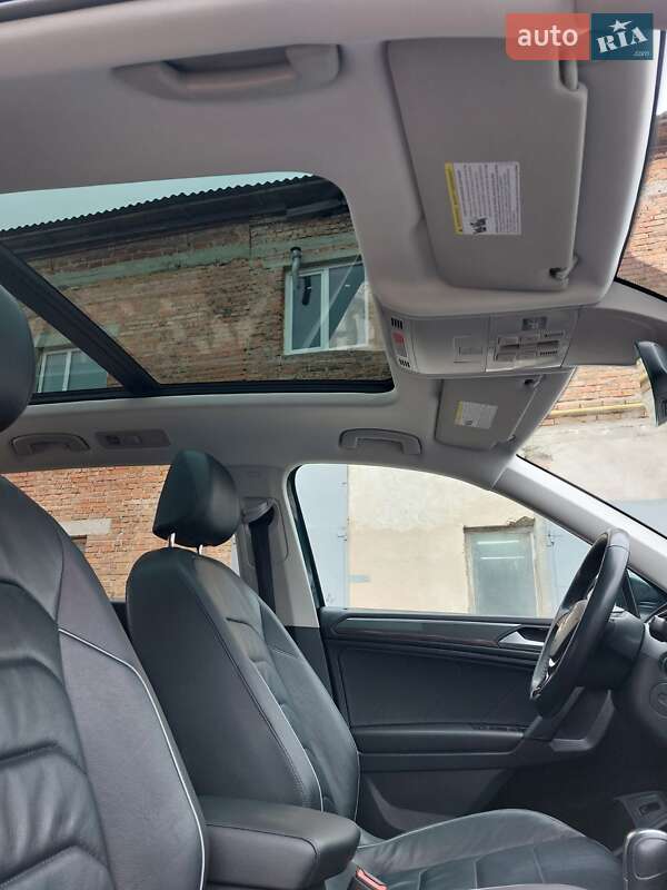 Внедорожник / Кроссовер Volkswagen Tiguan 2018 в Луцке фото 40 Внедорожник / Кроссовер Volkswagen Tiguan 2018 в Луцке