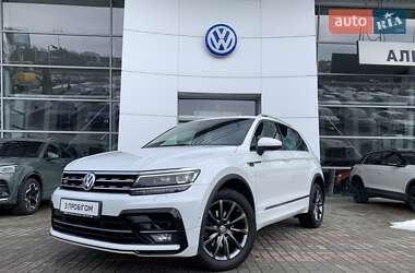 Внедорожник / Кроссовер Volkswagen Tiguan 2018 в Львове