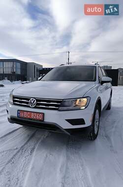 Внедорожник / Кроссовер Volkswagen Tiguan 2018 в Киеве