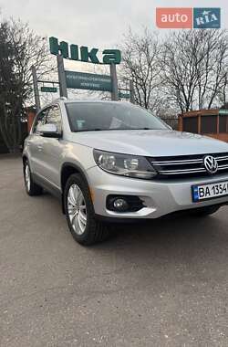 Внедорожник / Кроссовер Volkswagen Tiguan 2011 в Александрие