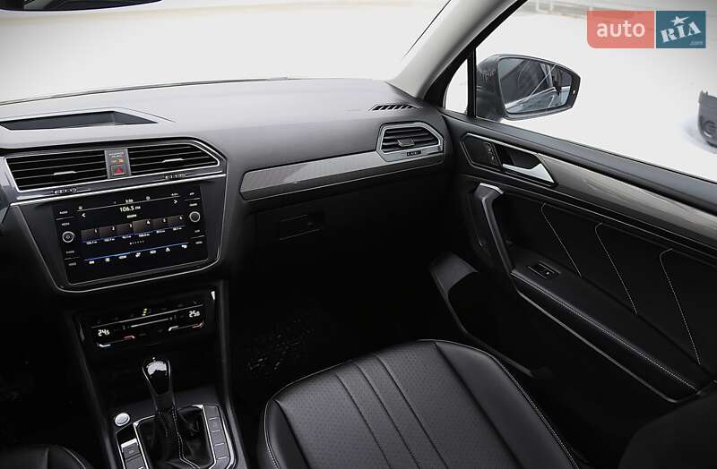 Внедорожник / Кроссовер Volkswagen Tiguan 2023 в Киеве
