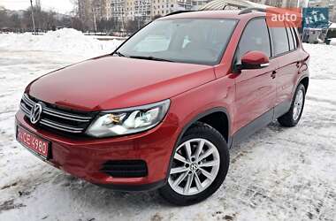 Внедорожник / Кроссовер Volkswagen Tiguan 2015 в Черкассах