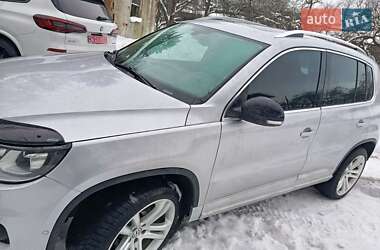 Внедорожник / Кроссовер Volkswagen Tiguan 2016 в Ивано-Франковске