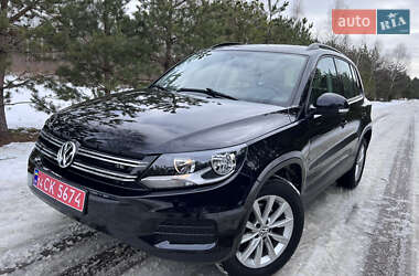 Позашляховик / Кросовер Volkswagen Tiguan 2017 в Львові