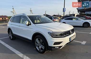 Внедорожник / Кроссовер Volkswagen Tiguan 2018 в Луцке