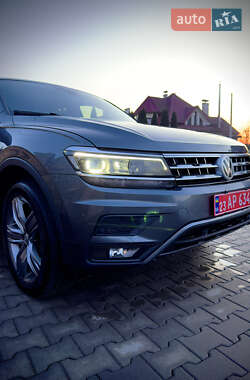 Позашляховик / Кросовер Volkswagen Tiguan 2020 в Чернівцях